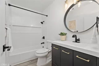 Photo #6: OC25137425 Listing 