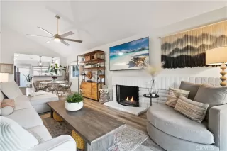 Photo #4: OC25137658 Listing 