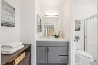 Photo #4: OC25137859 Listing 