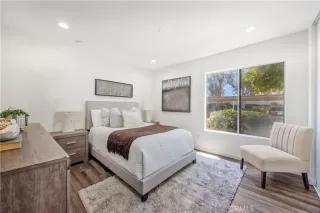 Photo #5: OC25137859 Listing 