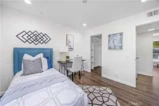 Photo #6: OC25137859 Listing 