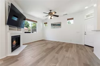 Photo #5: OC25138054 Listing 