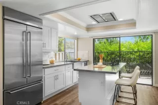 Photo #4: OC25138385 Listing 