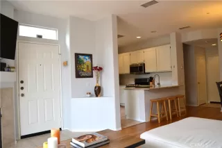 Photo #6: OC25139003 Listing 