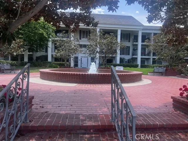 MLS: OC25139021 Condo For Sale