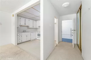 Photo #4: OC25139021 Listing 