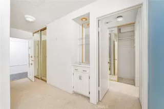 Photo #5: OC25139021 Listing 