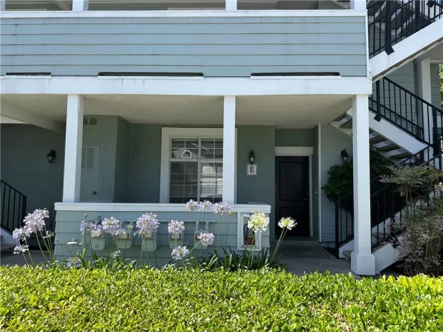 MLS: OC25139158 Condo For Sale