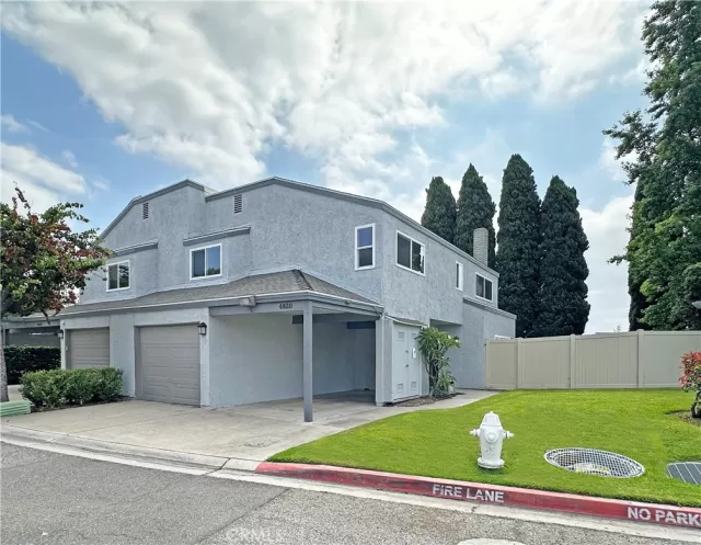 MLS: OC25139208 Condo For Sale