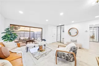 Photo #2: OC25139215 Listing 