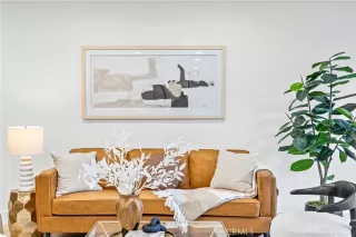 Photo #5: OC25139215 Listing 