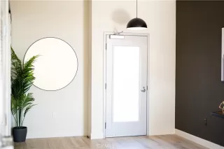 Browse active condo listings in HARBOR LOFTS