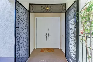 Photo #2: OC25139300 Listing 