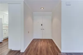 Photo #4: OC25139300 Listing 