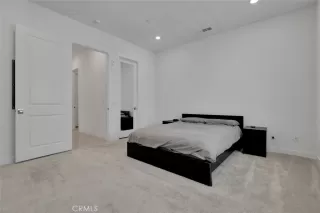 Photo #4: OC25139726 Listing