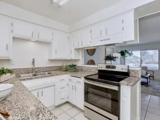 Photo #4: OC25139848 Listing 