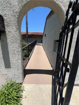 Photo #3: OC25139895 Listing 