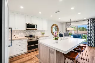 Photo #6: OC25139895 Listing 