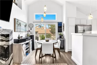 Photo #2: OC25140078 Listing 