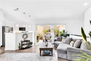 Photo #4: OC25140078 Listing 