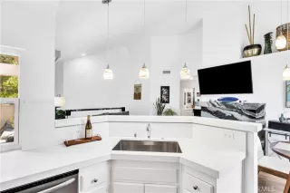 Photo #6: OC25140078 Listing 