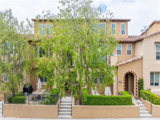 MLS: OC25140269 Condo For Sale