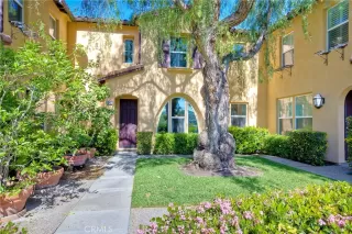 More Details about MLS # OC25140949 : 66 GLENALMOND LANE