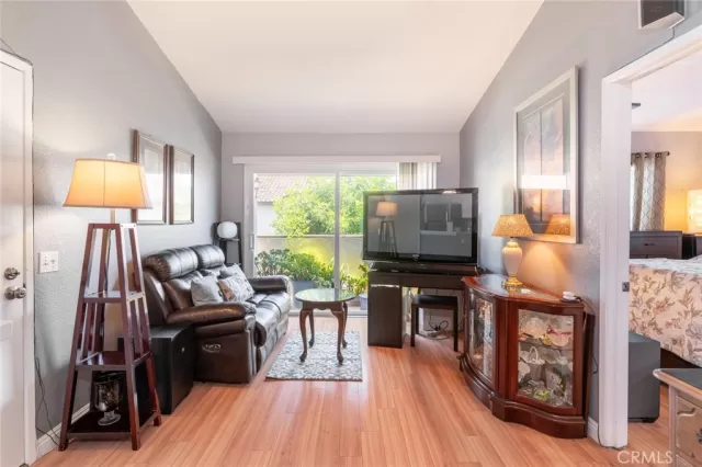 MLS: OC25140969 Condo For Sale