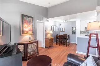 Photo #5: OC25140969 Listing