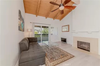 Photo #5: OC25140980 Listing 