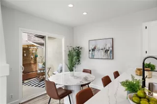 Photo #5: OC25141629 Listing 