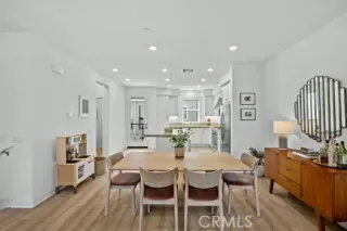 Photo #1: OC25143054 Listing