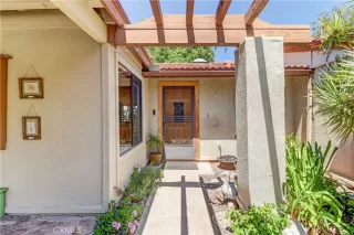 Photo #1: OC25143135 Listing 