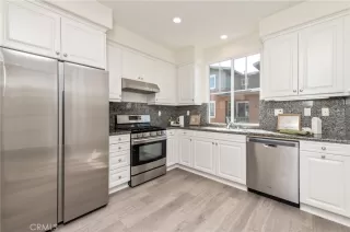 Photo #2: OC25143154 Listing 