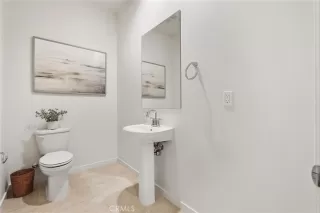 Photo #4: OC25143372 Listing