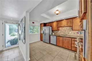 Photo #6: OC25143455 Listing 