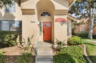 Photo #2: OC25143701 Listing 