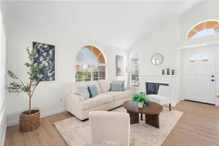 Photo #3: OC25143701 Listing 