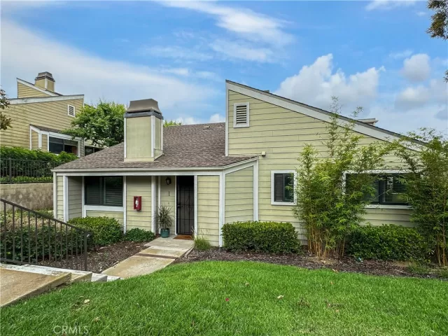 MLS: OC25143846 Condo For Sale