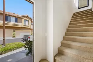 Photo #3: OC25143939 Listing 