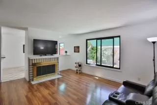 Photo #6: OC25144114 Listing 