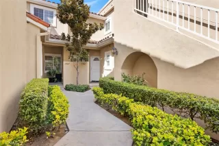 Photo #2: OC25144216 Listing 