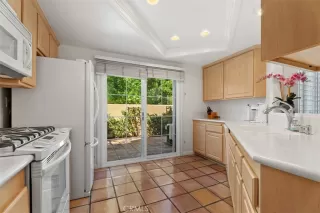 Photo #6: OC25144216 Listing 