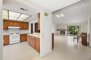 Photo #3: OC25144462 Listing 