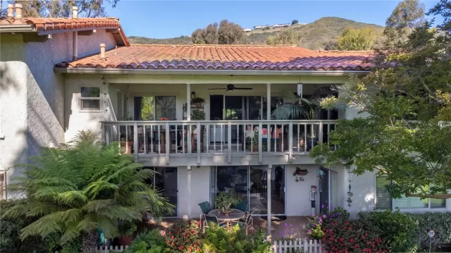 MLS: OC25144518 Condo For Sale