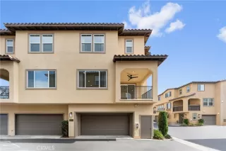 Photo #2: OC25144736 Listing 