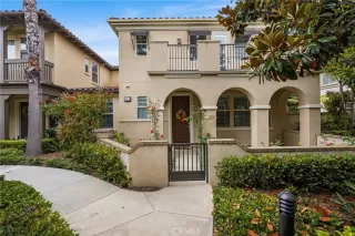 Photo #3: OC25145010 Listing