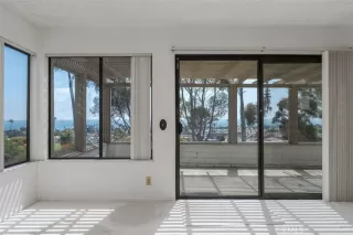 Photo #4: OC25145407 Listing