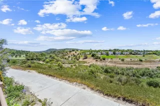 Photo #5: OC25145504 Listing 