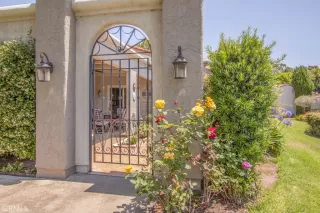 Photo #2: OC25145555 Listing 